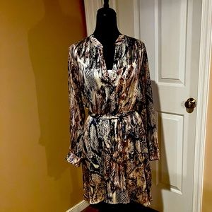 Fun dress with full lining slip burgundy with gold threads blue cream